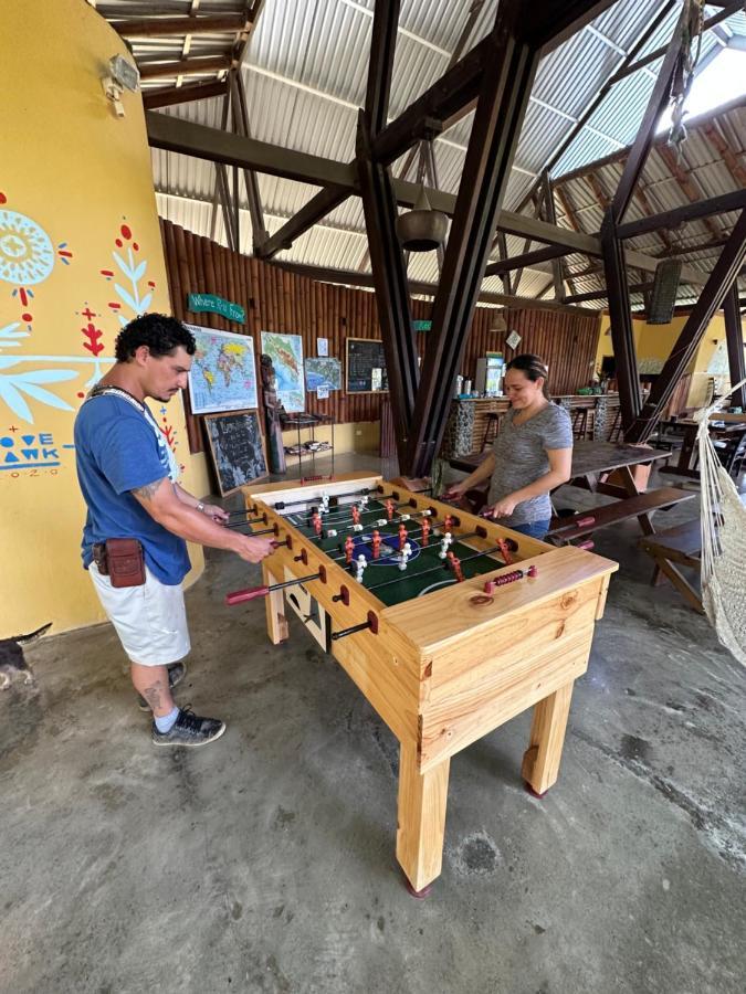 Luminosa Uvita Hostel Luaran gambar
