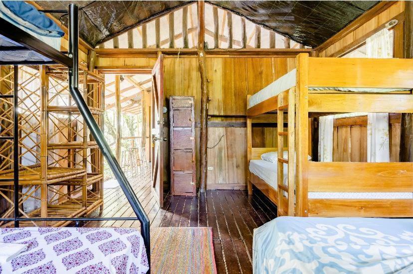 Luminosa Uvita Hostel Luaran gambar