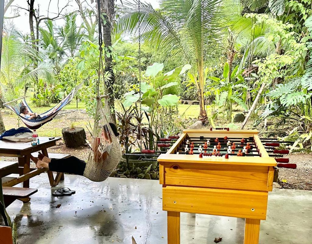 Luminosa Uvita Hostel Luaran gambar