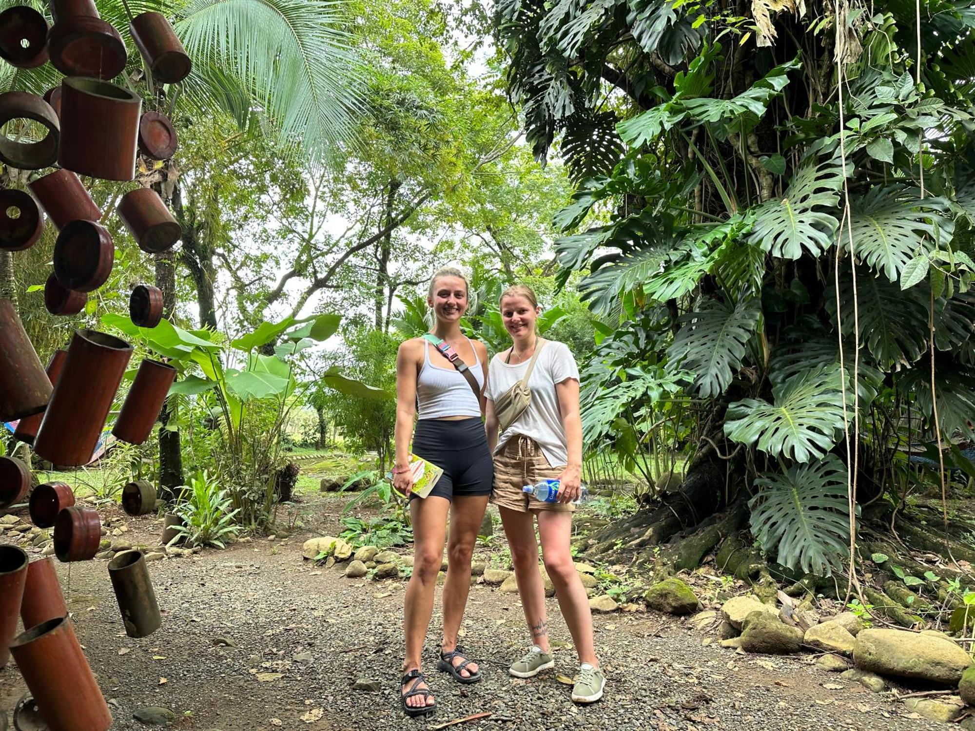 Luminosa Uvita Hostel Luaran gambar